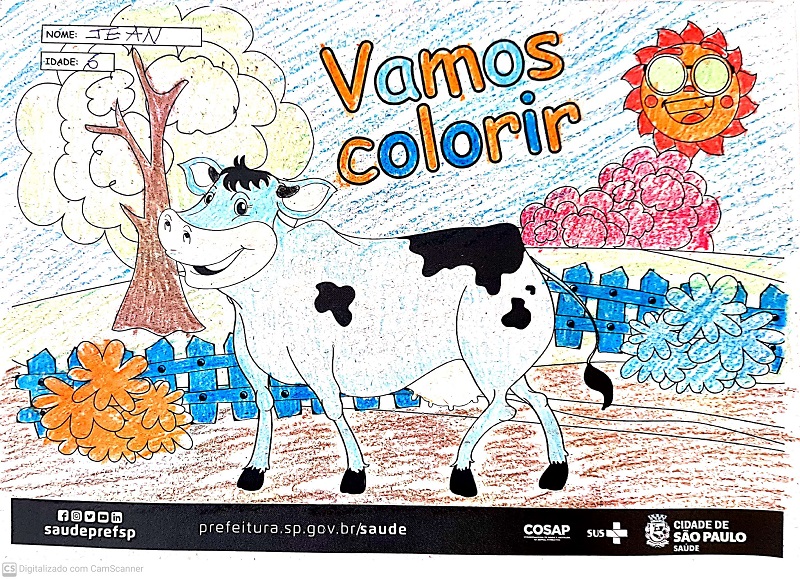 #PraCegoVer: Desenho colorido da imagem de uma vaquinha. A fotografia está colorida com as cores verde, marrom, azul, laranja, branco e preto.
